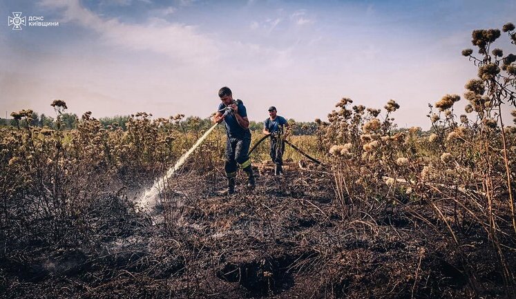 Air quality deteriorates in Kyiv due to peat bogs burning in region. VIDEO+PHOTOS