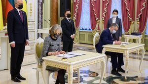 Підписання Литвою Декларації про європейську перспективу України - важливий крок. Розраховуємо, що інші члени ЄС підтримають наші прагнення, - заступник голови ОП Жовква
