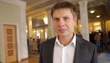 Зеленського звати Володимир Олександрович, а не Володимир Володимирович. Важливо, щоб він це пам