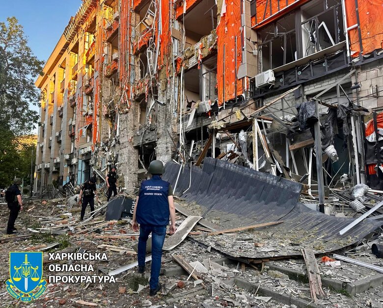 Зросла кількість поранених внаслідок удару РФ по центру Харкова
