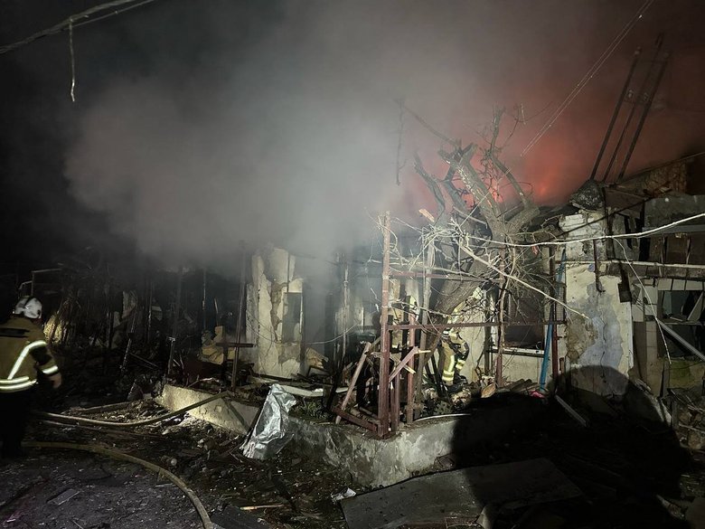 Drone attack on Odesa: high-rise building damaged, four people injured