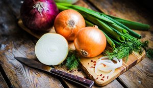 В Україні стрімко дешевшає цибуля: ціни майже вдвічі нижчі, ніж минулого року