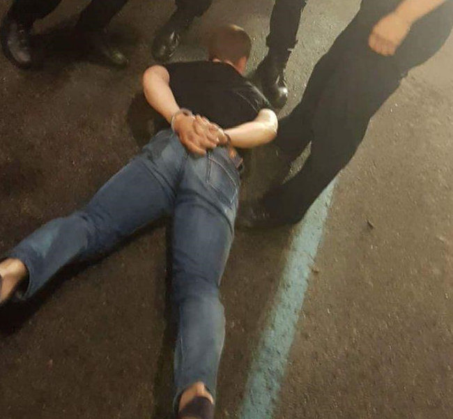 Водитель на Hummer в Киеве насмерть сбил 10-летнюю девочку и пытался скрыться 02