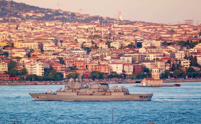 Three NATO ships heading for Sea Breeze drills 13