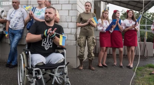 Надлюди: чуттєве відео про життя поранених ветеранів АТО 05
