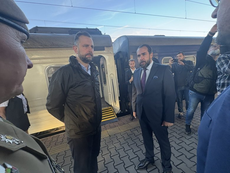 Polish Defence Minister arrives in Kyiv on 18 September