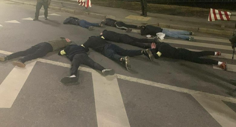 Нацгвардійці знешкодили фейкових тероборонівців 01