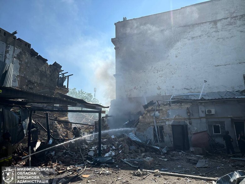 Миколаїв після обстрілу