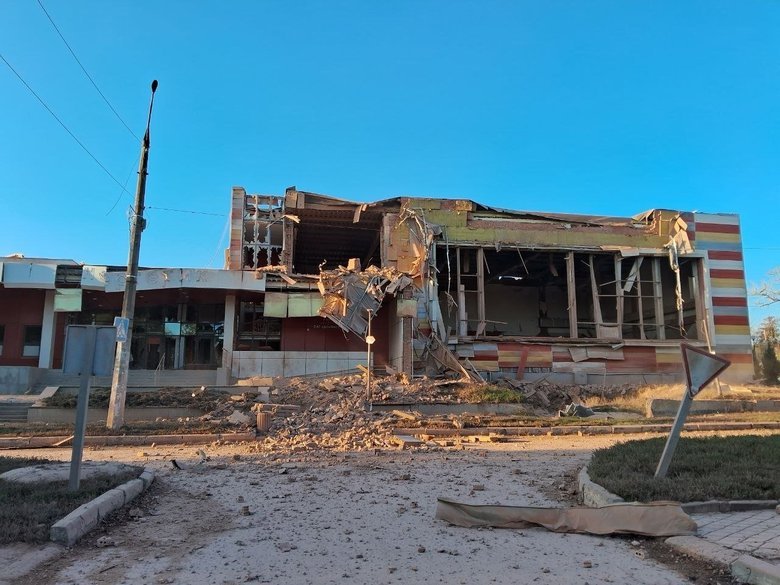 Оккупанты обстреляли 2 района Донецкой области: повреждены десятки домов