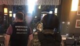 Виявлено схему переправлення громадян інших країн в ЄС через кордон України за підробленими візами. ФОТО