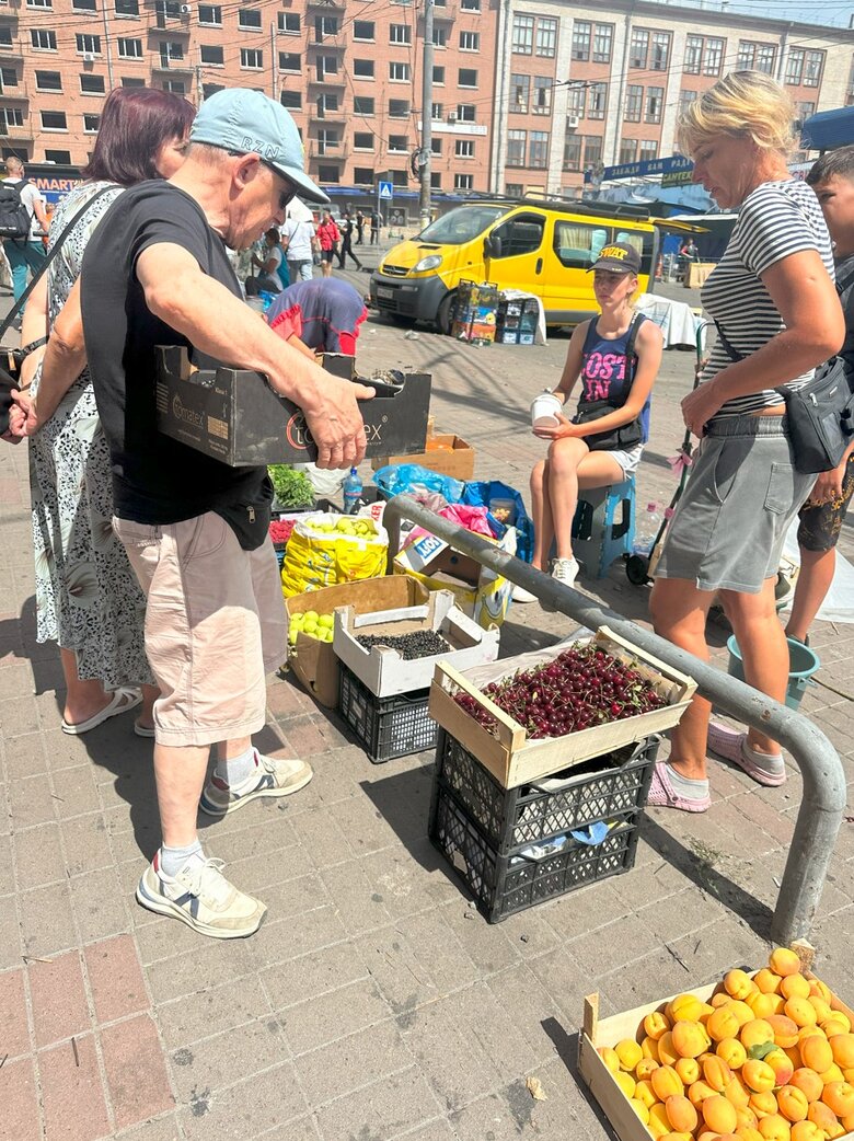 Удар по Охматдиту