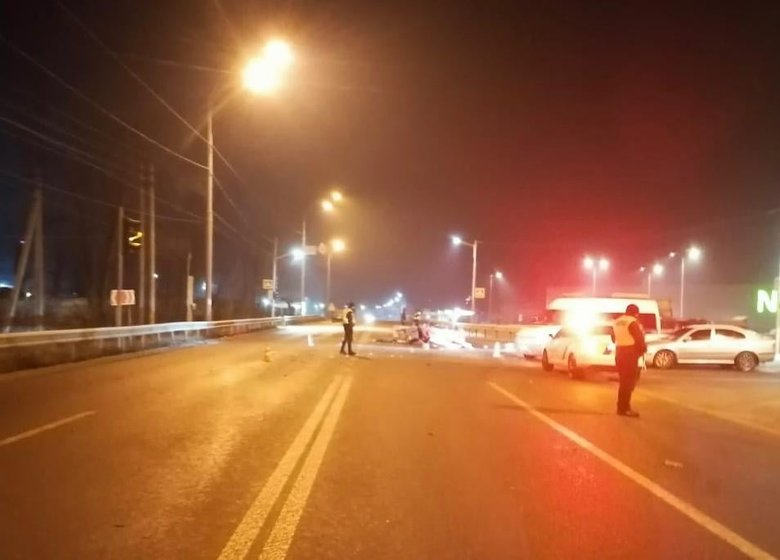 Під Києвом поліцейський спричинив ДТП, в якій загинули дві людини 01