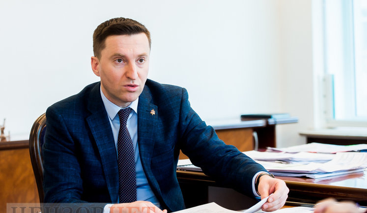 Начальник Департаменту кримінально-правової політики Офісу Генпрокурора Олексій Бонюк: "Чимало колишніх прокурорів думають, що 1 вересня настане, і всі одразу поновляться. Так не буде!"