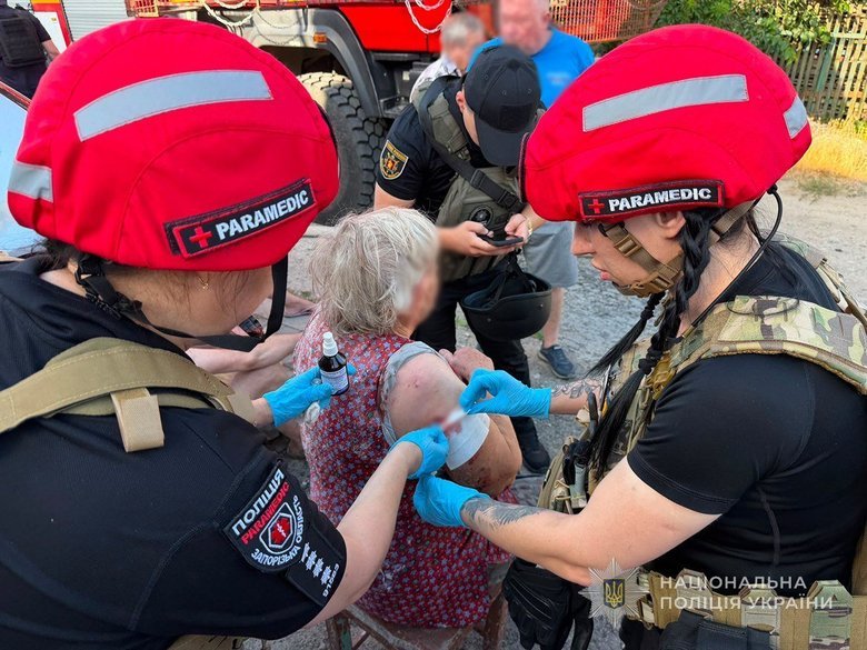За добу РФ атакувала Запорізьку область 1053 рази: постраждали 12 людей