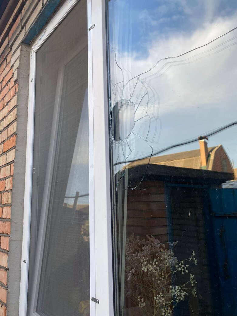 Впродовж дня росіяни били по Нікопольщині з артилерії та атакували дронами