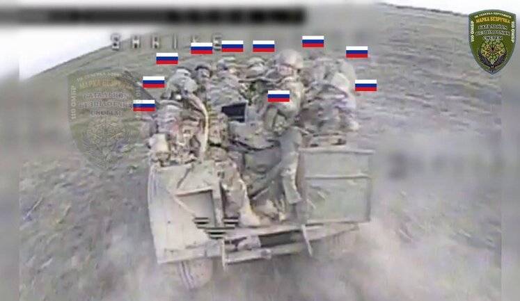 Kamikaze drone delivers precise strike on open-bed truck carrying 10 Russian troops. VIDEO