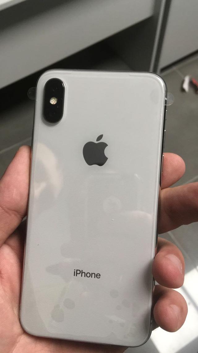 43 контрабандных iPhone X выявлены в аэропорту Одессы, - Госпогранслужба 02 43 контрабандных iPhone X выявлены в аэропорту Одессы, - Госпогранслужба 02