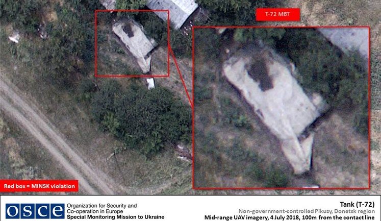 СММ ОБСЄ зафіксувала російський танк у селищі Пікузи під Маріуполем. ФОТОрепортаж
