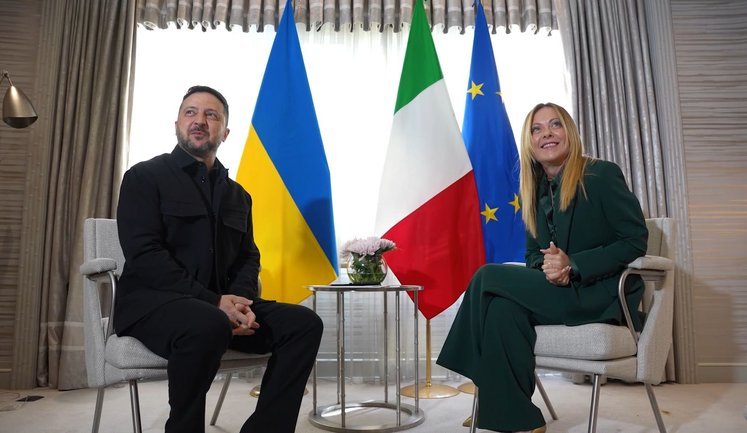 Зеленський обговорив із Мелоні потребу України в додаткових ракетах до систем ППО. ВIДЕО