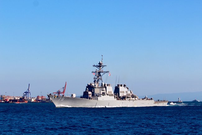 US destroyer USS Porter enters Black Sea 03