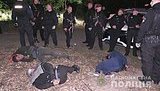 Правоохоронці розшукують чоловіка, який стріляв у поліцейських на столичній Оболоні, - Нацполіція. ВІДЕО+ФОТОрепортаж