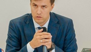 Правительство должно немедленно решить проблему выплат безработным, - Нестор