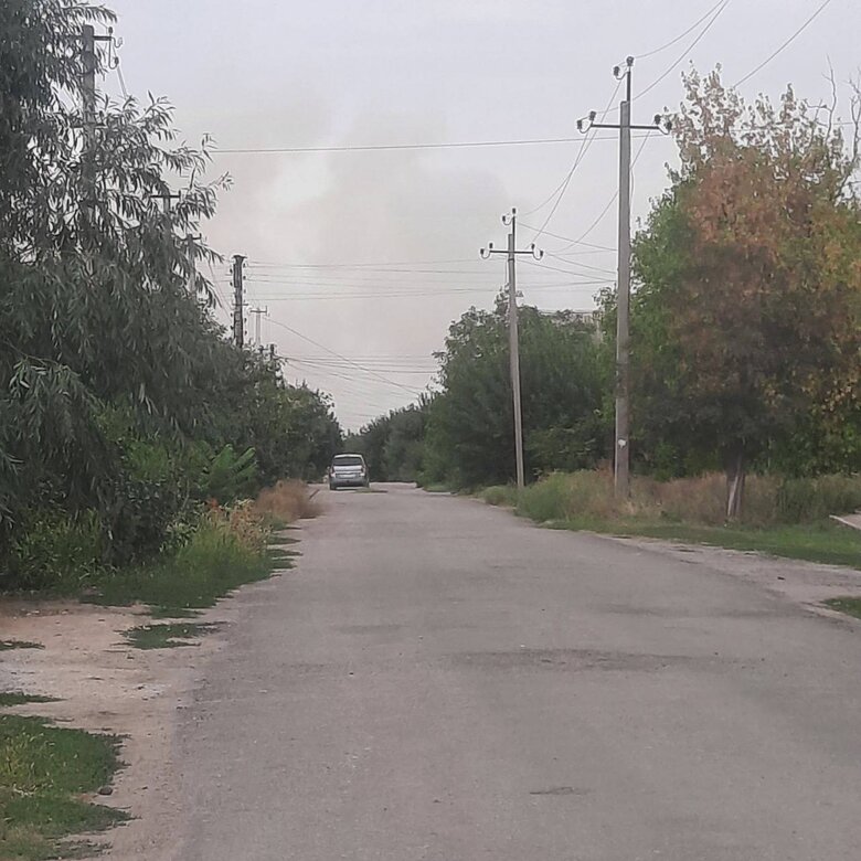 5 loud explosions rang out at Melitopol airfield captured by Russian troops, - Mayor Fedorov 02