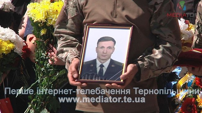 С погибшим воином Альфы Русланом Муляром простились в Тернополе 07