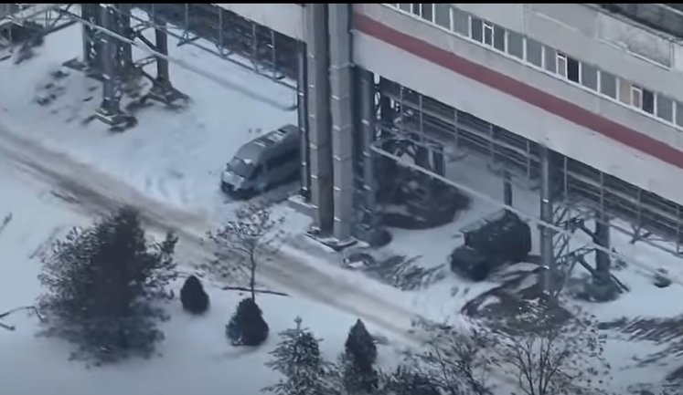 Россияне разместили военную технику рядом с ядерными реакторами на ЗАЭС, - Волошин. ВИДЕО