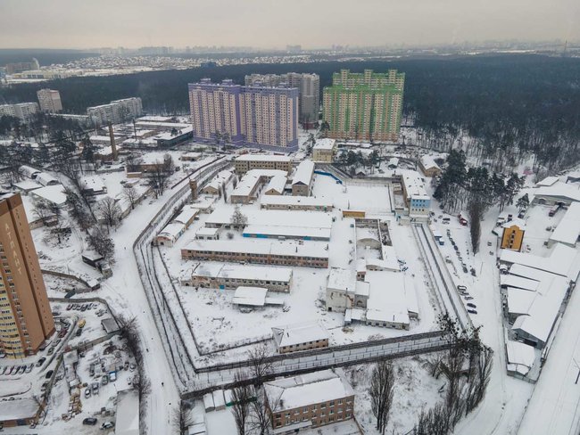 Первую тюрьму выставили на продажу 01