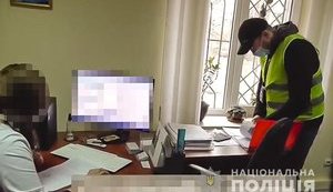 Киевская полиция разоблачила выдачу COVID-сертификатов без прохождения ПЦР-тестирования