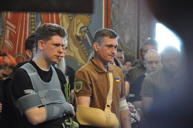 Медика из Госпитальеров Наталью Фраушер провели в последний путь 07