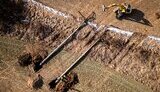Литва почала демонтаж першої лінії електропередачі з Росії