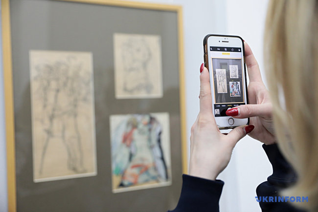 Художественный музей получил от меценатов 222 графические работы Кричевского 10