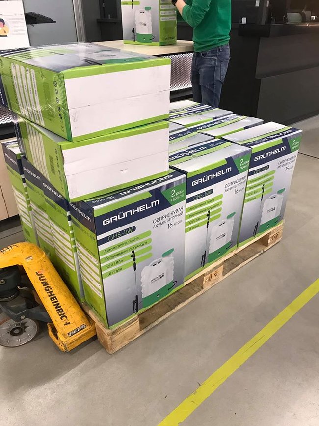 Пандемия, пожары и война - всем надо помогать: Волонтер Юсупова опубликовала отчеты и просит продолжать помогать воинам, медикам и пожарным 11