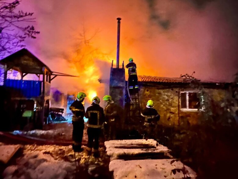 Ракетный удар по Киеву: более 50 пострадавших, повреждена больница, жилые дома (обновлено) 03