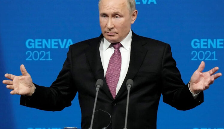 Режим Путина ослабевает, однажды внутренние трещины окончательно разрушат его, - Financial Times
