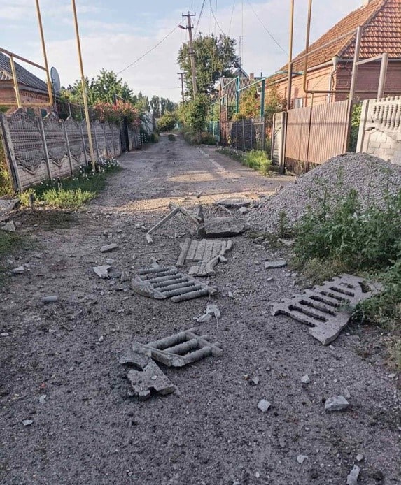 В Запорожской области оккупанты уничтожают частные дома и учебные заведения, - ОВА 05