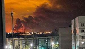 Атака дронів на Ярославль: горить нафтопереробний завод