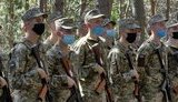Курсантам полтавського військового коледжу видали зброю. ФОТО