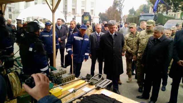 оружие порошенко выставка вооружение 