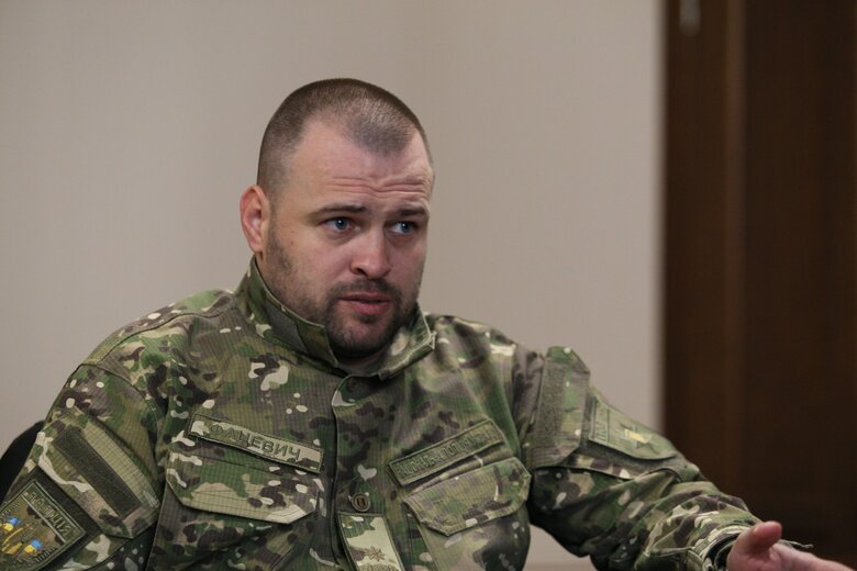 Є, звісно, любителі русского мира, які повтікали або ховаються. Та ми всіх цих любителів знайдемо, – заступник голови Національної поліції Олександр Фацевич 05
