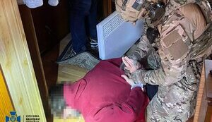 СБУ затримала на Вінниччині рецидивіста, який працював на "вагнерівців" та здавав ворогові позиції ЗСУ. ФОТО