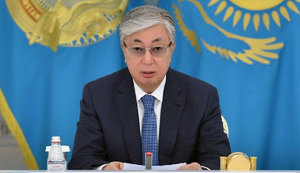Влада Казахстану оголосила про початок відновлення роботи банків