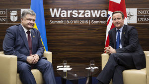 Мы найдем пути, как продолжать поддерживать Украину в условиях Brexit, - Порошенко провел встречу с Кэмероном. ФОТО