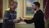 Зеленський відзначив енергетиків державними нагородами до професійного свята