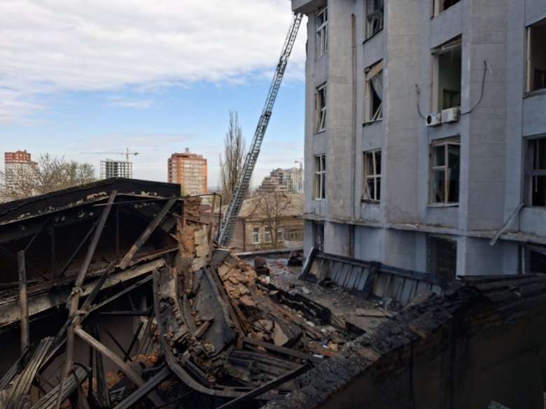 РФ вдарила по університетах в Дніпрі