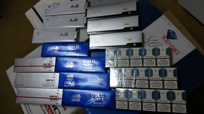 Унаслідок спільної операції податкової міліції ДФС і британських податківців арештована партія сигарет на 15 млн. грн, - перший заступник голови ДФС Белан 04 Унаслідок спільної операції податкової міліції ДФС і британських податківців арештована партія сигарет на 15 млн. грн, - перший заступник голови ДФС Белан 04