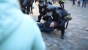 "Путин - вор!": в России проходят акции в поддержку Навального. ФОТОрепортаж