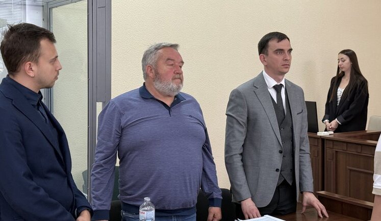 Дело о ненадлежащей обороне Харьковщины: полковника Лапина оставили под домашним арестом